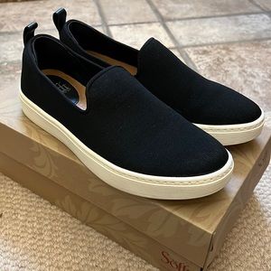 Sofft Somers Slip On Knit Sneakers Black Size 7.5